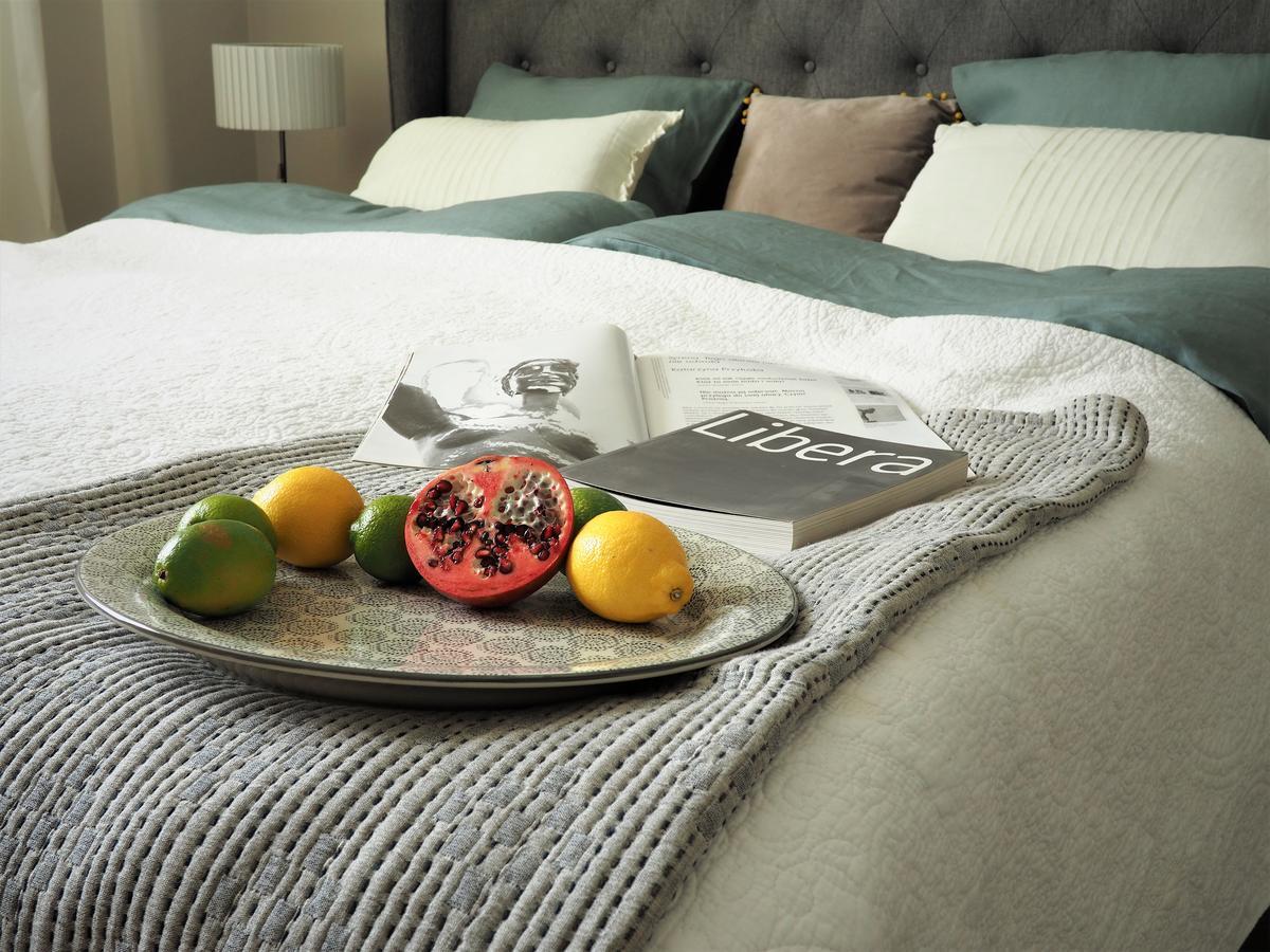 Classic Apartment In Warsawa Bagian luar foto